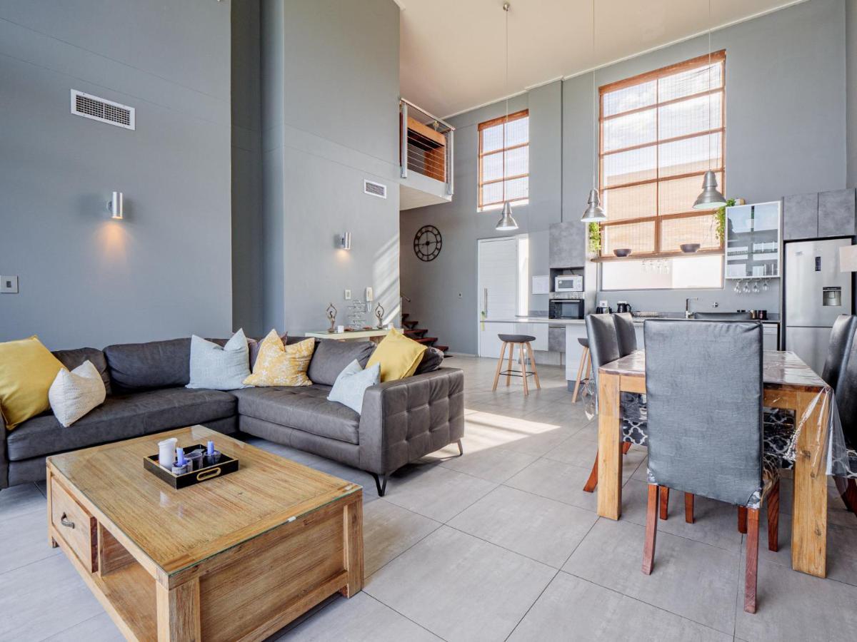 Апартаменты Point Bay - Super Stylish For Less Дурбан Экстерьер фото